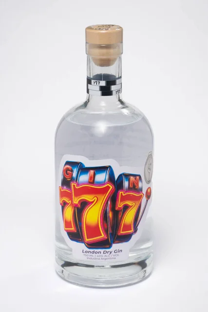 Gin 777 Roble