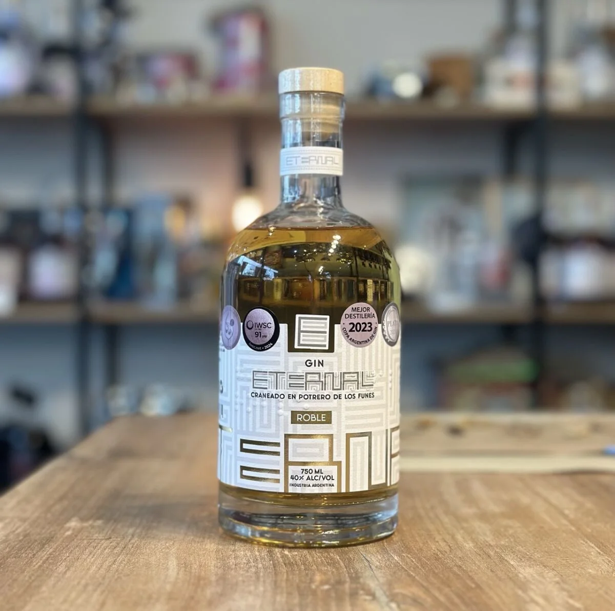 Gin Roble